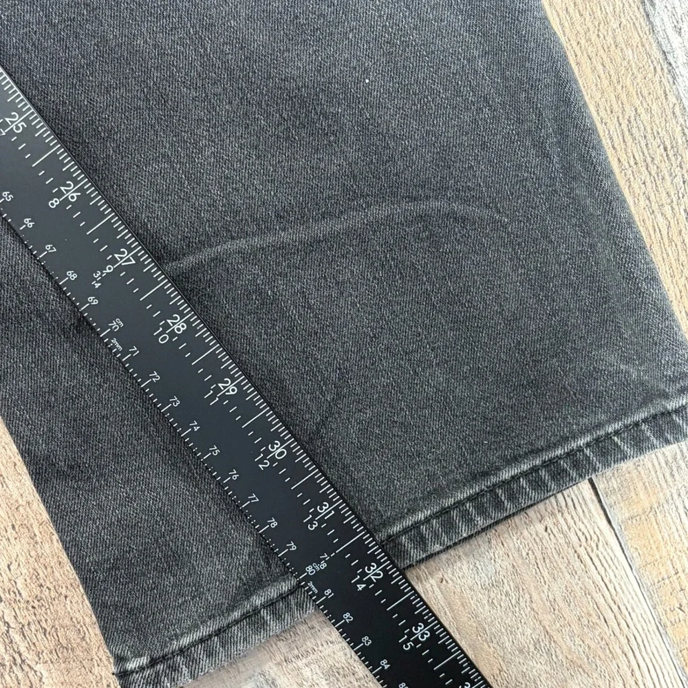 True Religion Ricky Jeans Mens 36x32 Gray Straight Leg Made in USA Faded Denim